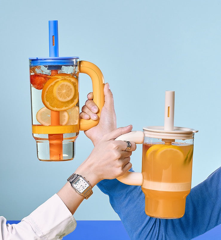 Спортивна пляшка BaBa Cup 960 мл з трубочкою